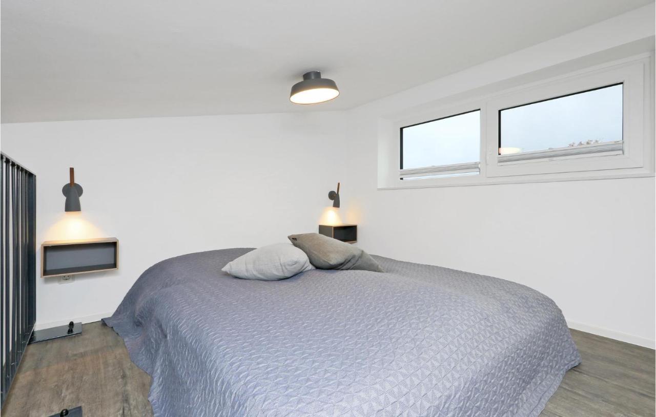 2 Bedroom Gorgeous Home In Lembruch-Duemmer See Εξωτερικό φωτογραφία